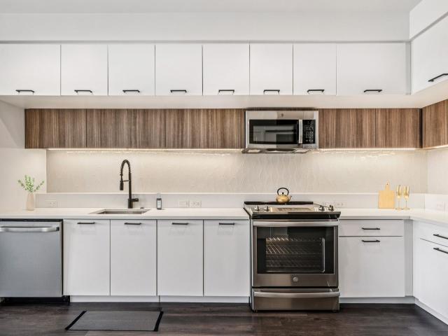 2 BR, 2 BA Apartment 550 Morse St NE Unit 0938, Washington, DC 20002