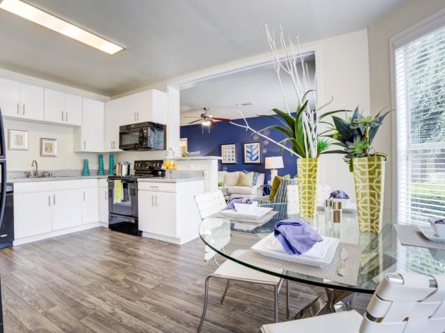 2 BR, 2 BA Apartment 5514 Griggs Rd Unit 0712, Houston, TX 77021