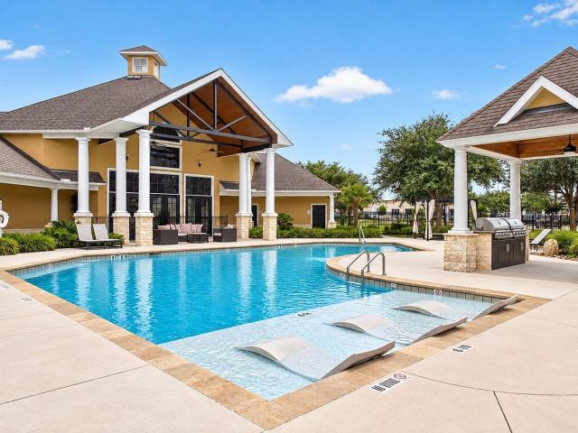 2 BR, 2 BA Apartment 5555 LONG PRAIRIE TRCE Unit 1227, Richmond, TX 77407