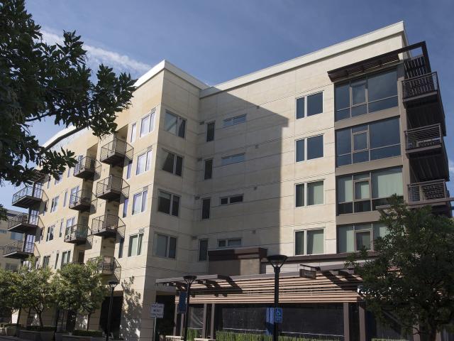 2 BR, 2 BA Apartment 555 San Antonio Rd Unit 1 301, Palo Alto, CA 94306