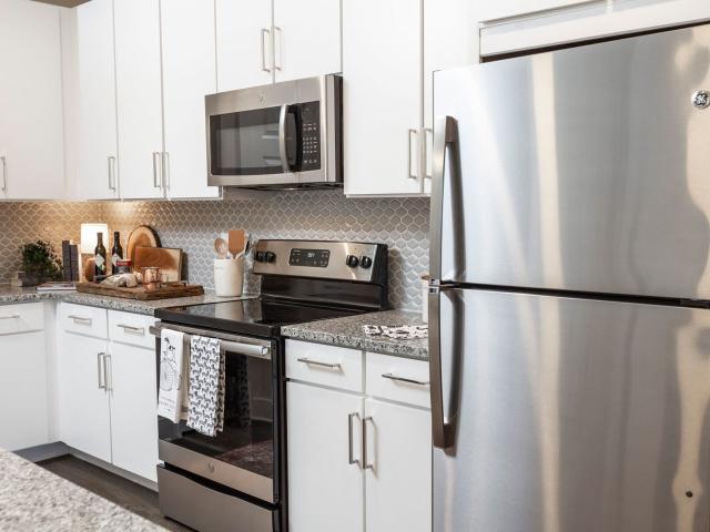 2 BR, 2 BA Apartment 5561 Post Oak Boulevard Unit 203, Wesley Chapel, FL 33544