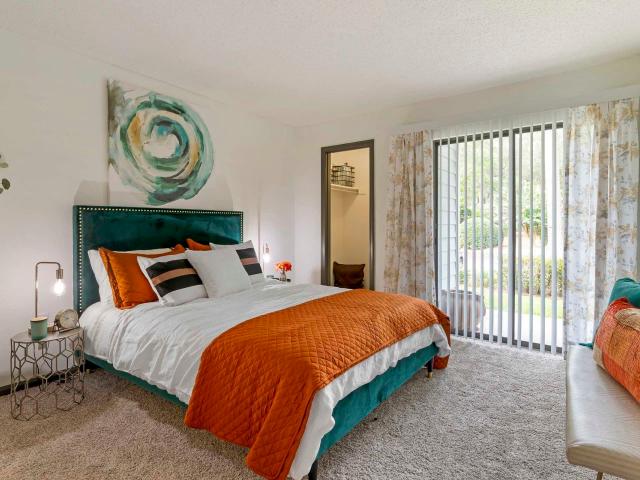 2 BR, 2 BA Apartment 55 Deerwood Road Unit 032, Savannah, GA 31410