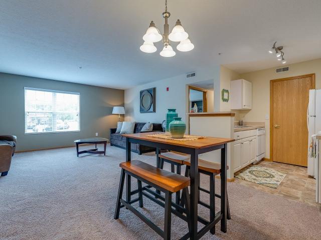 2 BR, 2 BA Apartment 55 Eastpointe Ridge Drive Unit 324, Columbus, OH 43213