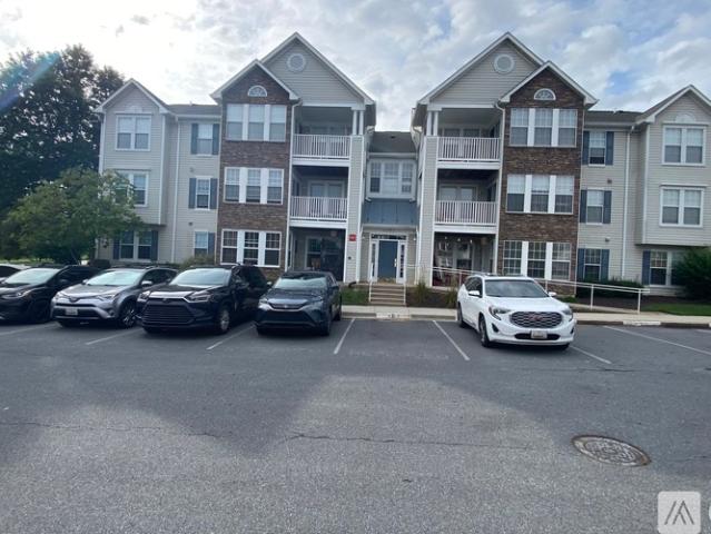 2 BR, 2 BA Apartment 5600 Avonshire Place, Unit C, Frederick, MD 21703
