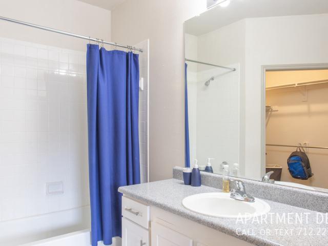 2 BR, 2 BA Apartment 561 Bowers BlvdÂ, Huntsville, TX 77340