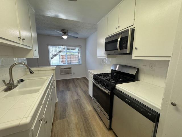 2 BR, 2 BA Apartment 5650 Fair Ave. Unit 092#10, North Hollywood, CA 91601