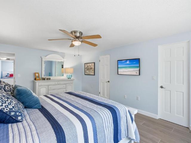 2 BR, 2 BA Apartment 573 Spanish Drive North, Longboat Key, FL 34228
