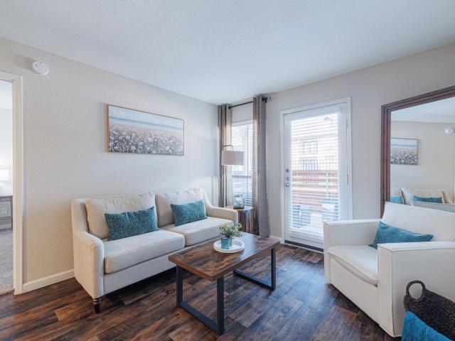 2 BR, 2 BA Apartment 5701 Sandshell Dr Unit 500, Fort Worth, TX 76137