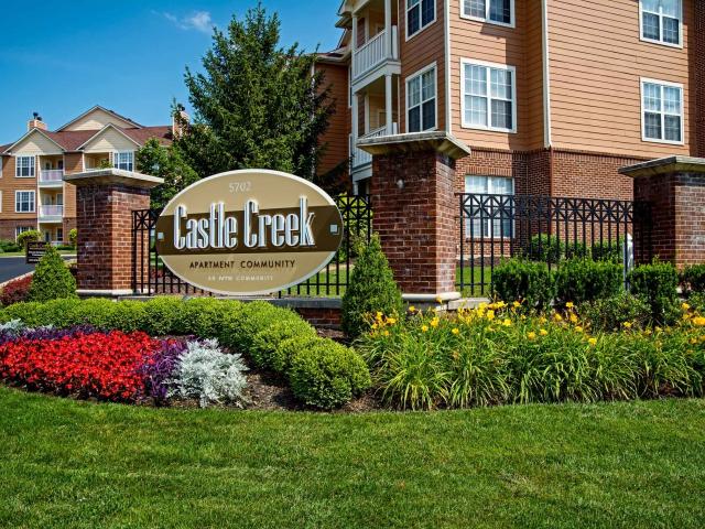 2 BR, 2 BA Apartment 5702 Castle Hill Dr Unit 0832, Indianapolis, IN 46250