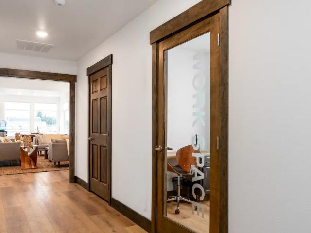 2 BR, 2 BA Apartment 5708 South Spotted Road Unit P P 202, Spokane, WA 99224