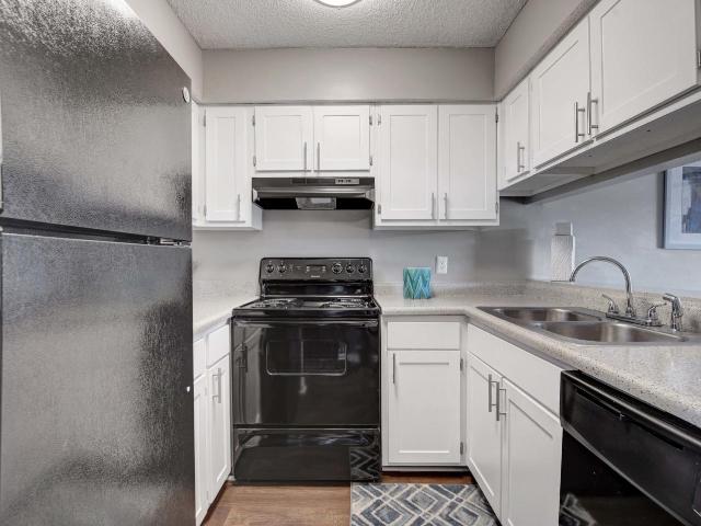 2 BR, 2 BA Apartment 5771 Stone Mill Drive Unit 5780E, Winston Salem, NC 27105