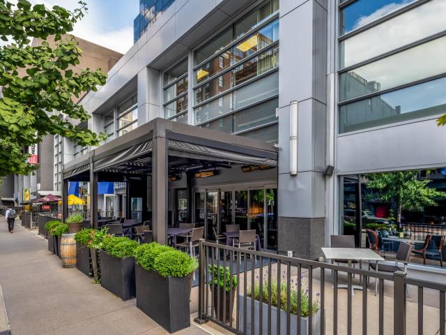 2 BR, 2 BA Apartment 580 Walnut St Unit 580 1002, Cincinnati, OH 45202