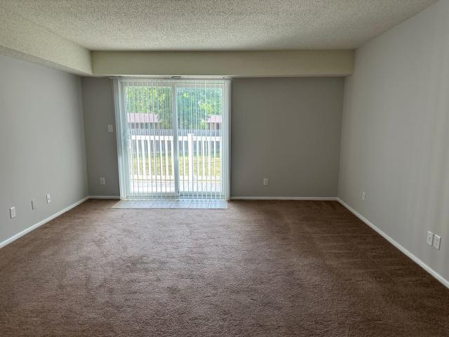 2 BR, 2 BA Apartment 5810 Meadows Dr Unit 5731A, Fort Wayne, IN 46804