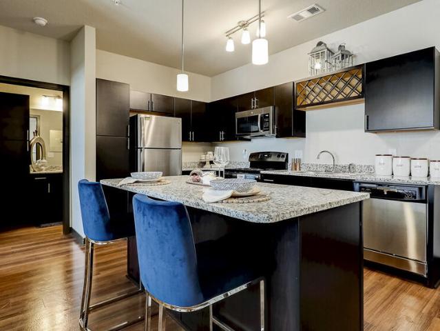 2 BR, 2 BA Apartment 5960 Stacy Road Unit 1220, McKinney, TX 75070