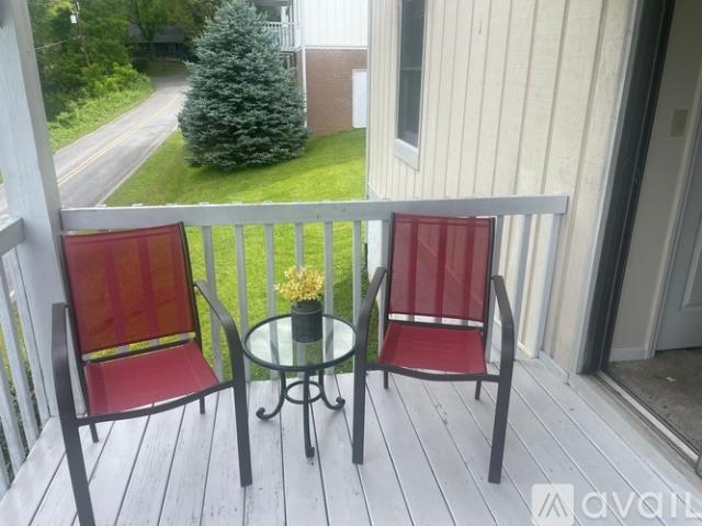 2 BR, 2 BA Apartment 59 Nazarene Way, Unit 2, Waynesville, NC 28785
