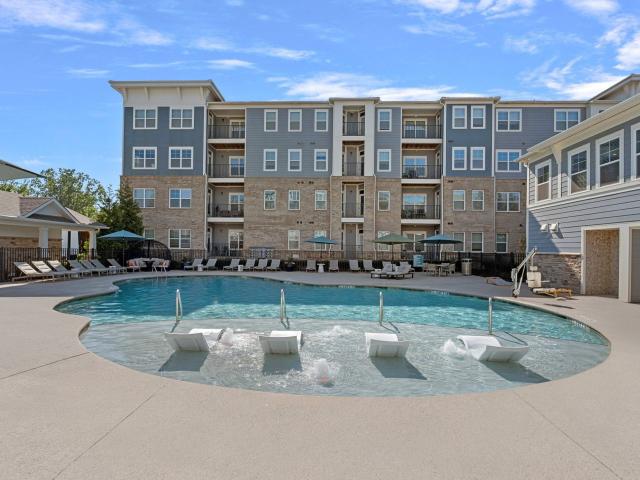 2 BR, 2 BA Apartment 5000 Green Landing Drive Unit 7107, Cary, NC 27519