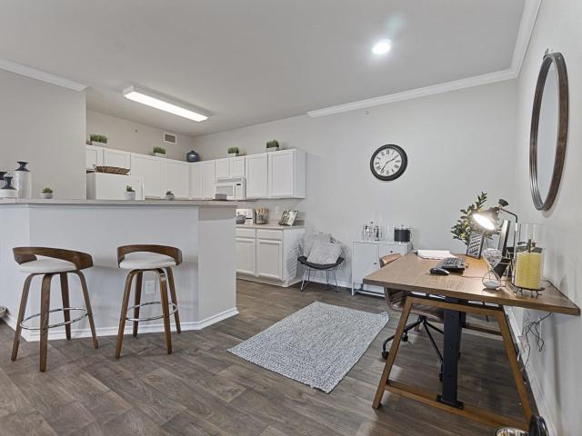 2 BR, 2 BA Apartment 500 S Interstate 35 E Unit 124, Denton, TX 76205