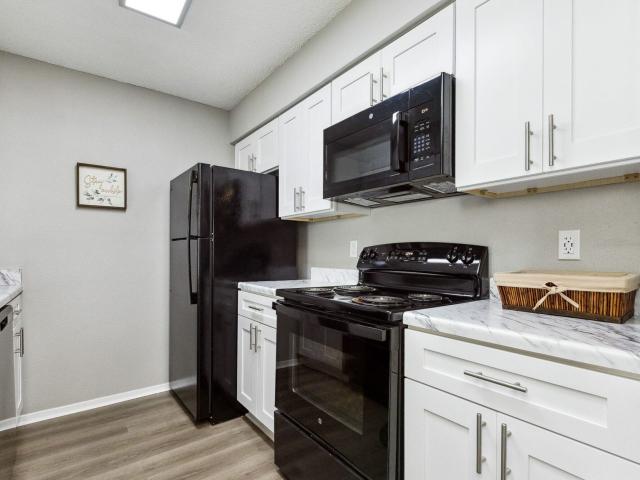 2 BR, 2 BA Apartment 501 W Central Texas Expressway Unit Q0902, Killeen, TX 76541