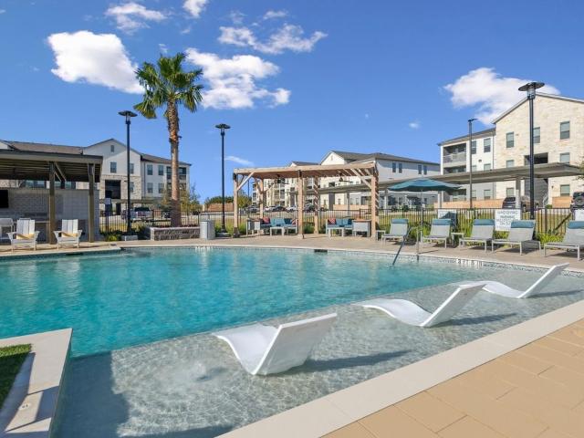 2 BR, 2 BA Apartment 501 Commercial Lp, Leander, TX 78666