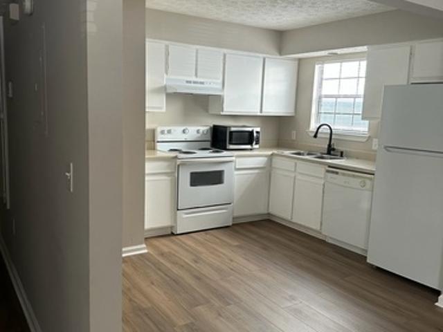 2 BR, 2 BA Apartment 501 Mansion Street, Unit 505, Wetumpka, AL 36092