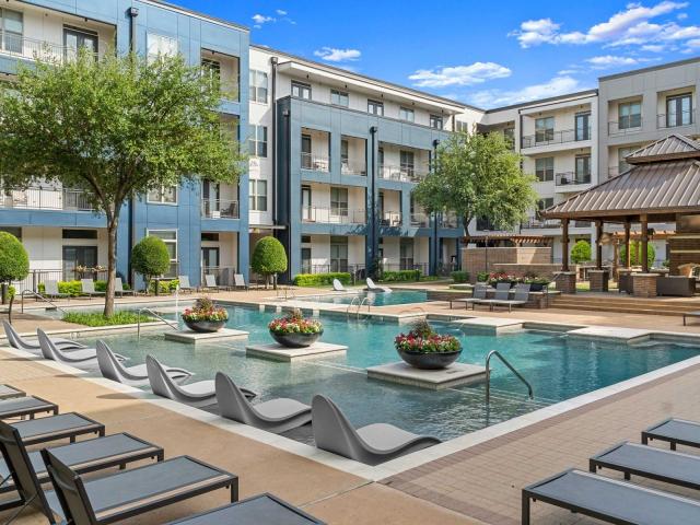 2 BR, 2 BA Apartment 5050 Capitol Avenue Unit 265, Dallas, TX 75206