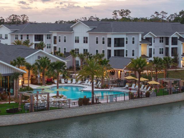 2 BR, 2 BA Apartment 5055 Hoffner Avenue Unit 6204, Orlando, FL 32812