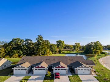 2 BR, 2 BA Apartment 50790 Redwood Dr. Unit 33428R, New Baltimore, MI 48047