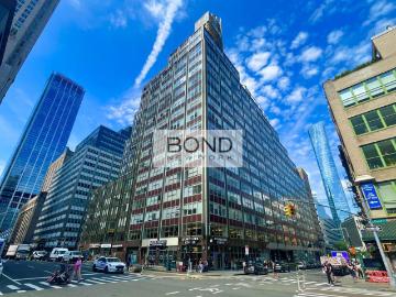 2 BR, 2 BA Apartment 50 Murray Street, New York, NY 10007