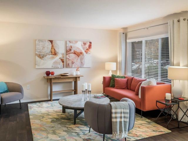2 BR, 2 BA Apartment 50 Barnwood Drive Unit 102L, Asheville, NC 28804