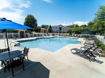2 BR, 2 BA Apartment 50 Braeburn Drive Unit 515, Anderson, SC 29621
