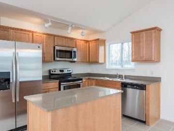 2 BR, 2 BA Apartment 50 Silverlight Way, Rochester, NY 14624