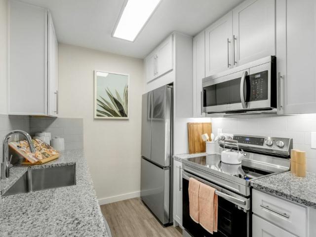 2 BR, 2 BA Apartment 5100 N La CaÃ±ada Dr Unit 226, Tucson, AZ 85704