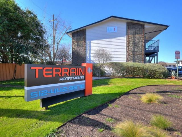 2 BR, 2 BA Apartment 5112 South 1st Street Unit 145, Austin, TX 78745