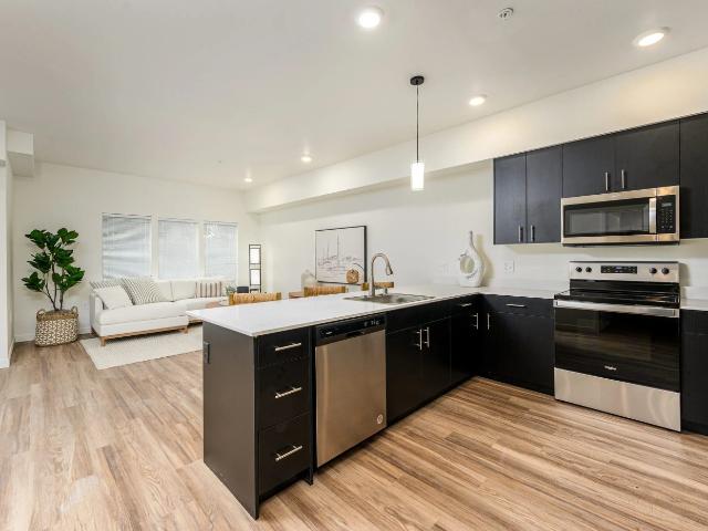 2 BR, 2 BA Apartment 5127 La Bounty Drive Unit 303, Ferndale, WA 98248