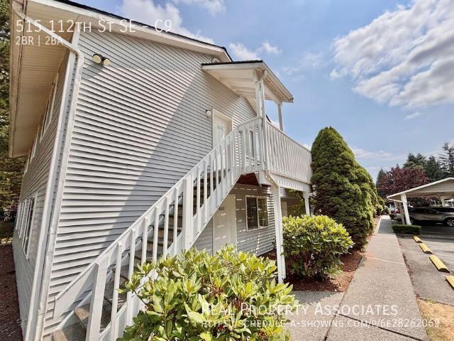 2 BR, 2 BA Apartment 515 112th St SE, Everett, WA 98208