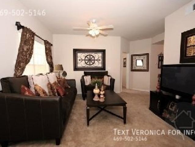 2 BR, 2 BA Apartment 515 E Palm Valley Blvd, Round Rock, TX 78664