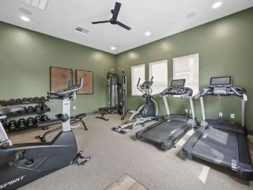 2 BR, 2 BA Apartment 5181 Monte Vista Drive Unit 5254 304, Riverside, CA 92507
