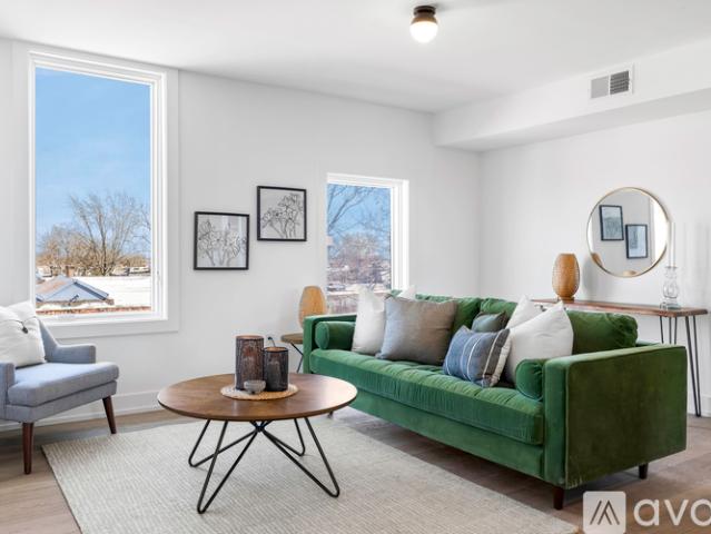 2 BR, 2 BA Apartment 5200 Chester Ave, Unit 408, Philadelphia, PA 19143