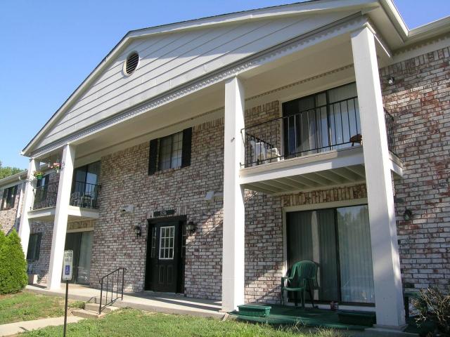 2 BR, 2 BA Apartment 5200 East Fall Creek Parkway North Drive Unit 08 08 5453 116, Indianapolis, IN 46220