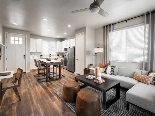 2 BR, 2 BA Apartment 5201 West Olive Avenue Unit 51 51, Glendale, AZ 85302