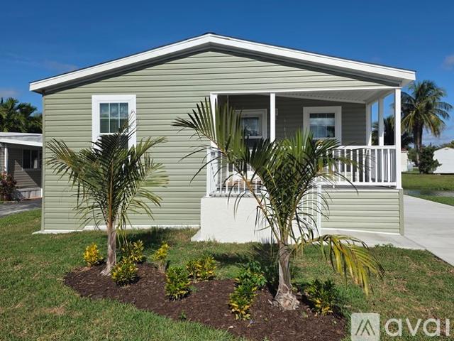 2 BR, 2 BA Apartment 5211 Southwest 34th Street, Davie, FL 33314