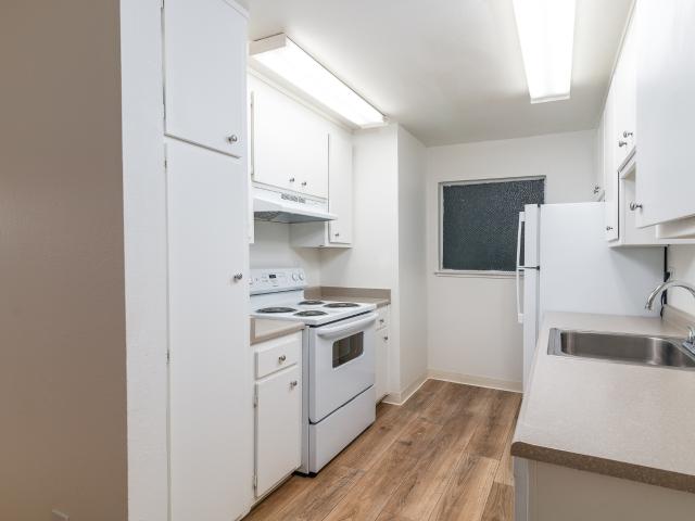 2 BR, 2 BA Apartment 521 Alameda Del Prado, Novato, CA 94949