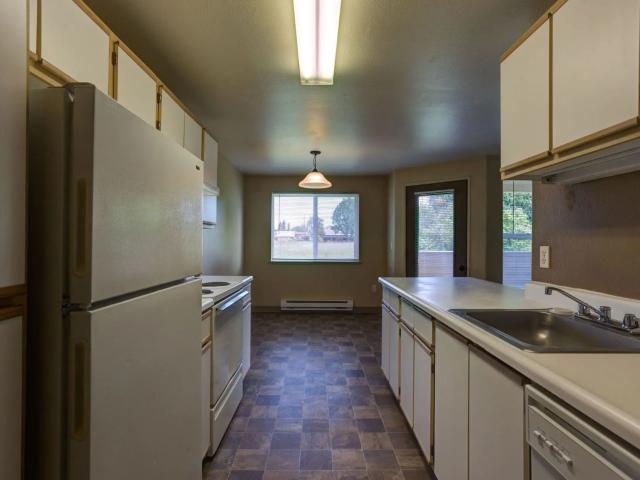 2 BR, 2 BA Apartment 52520 Southwest 4th Street Unit D02, Scappoose, OR 97056