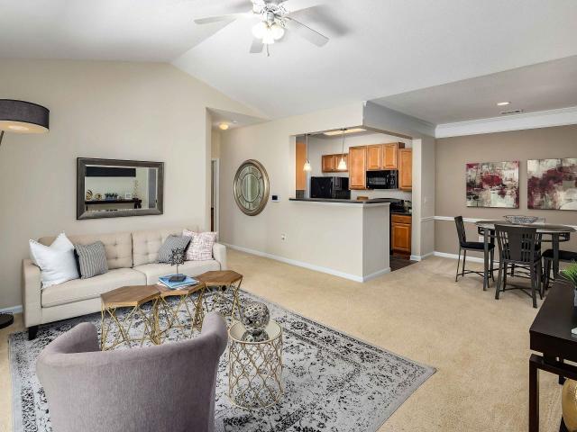 2 BR, 2 BA Apartment 5301 Roundstone Way Unit 203, Charlotte, NC 28216