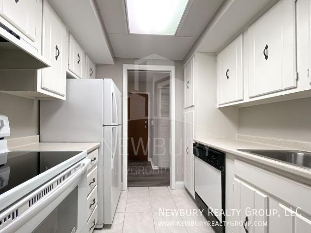 2 BR, 2 BA Apartment 530 North Main Street Suite 202, Butler, PA 16001