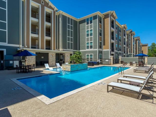 2 BR, 2 BA Apartment 5310 Milwee Street Unit 1418, Houston, TX 77092