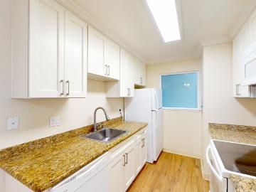 2 BR, 2 BA Apartment 531 Alameda del Prado, Novato, CA 94949