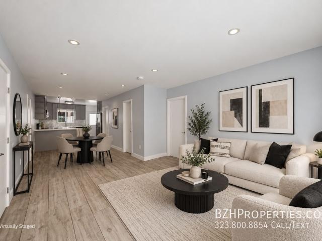 2 BR, 2 BA Apartment 5341 Vantage Ave, Valley Village, CA 91607