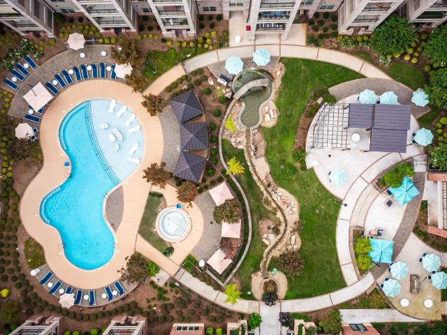 2 BR, 2 BA Apartment 5350 Pinehurst Park Drive Unit 3048, Charlotte, NC 28211