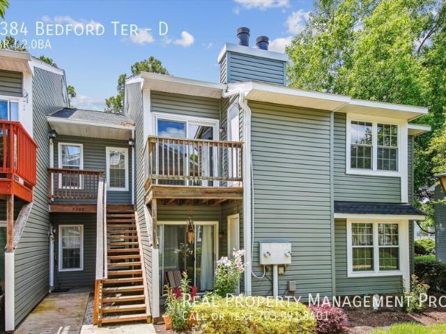 2 BR, 2 BA Apartment 5384 Bedford Ter, Alexandria, VA 22309